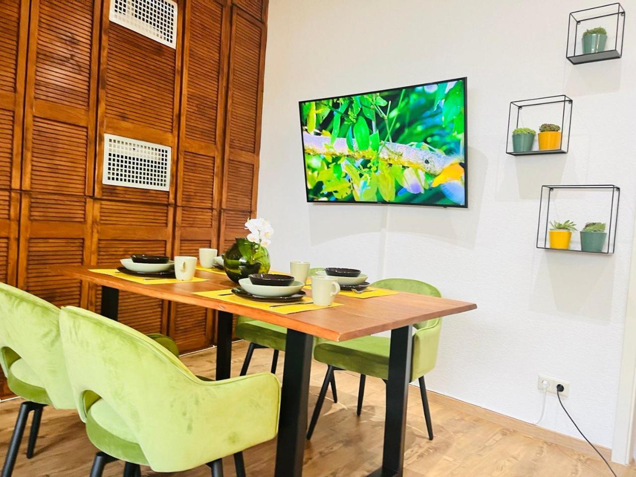 Lenastay I Altstadt-2z-wohnung I Parkplatz * Kaiserslautern