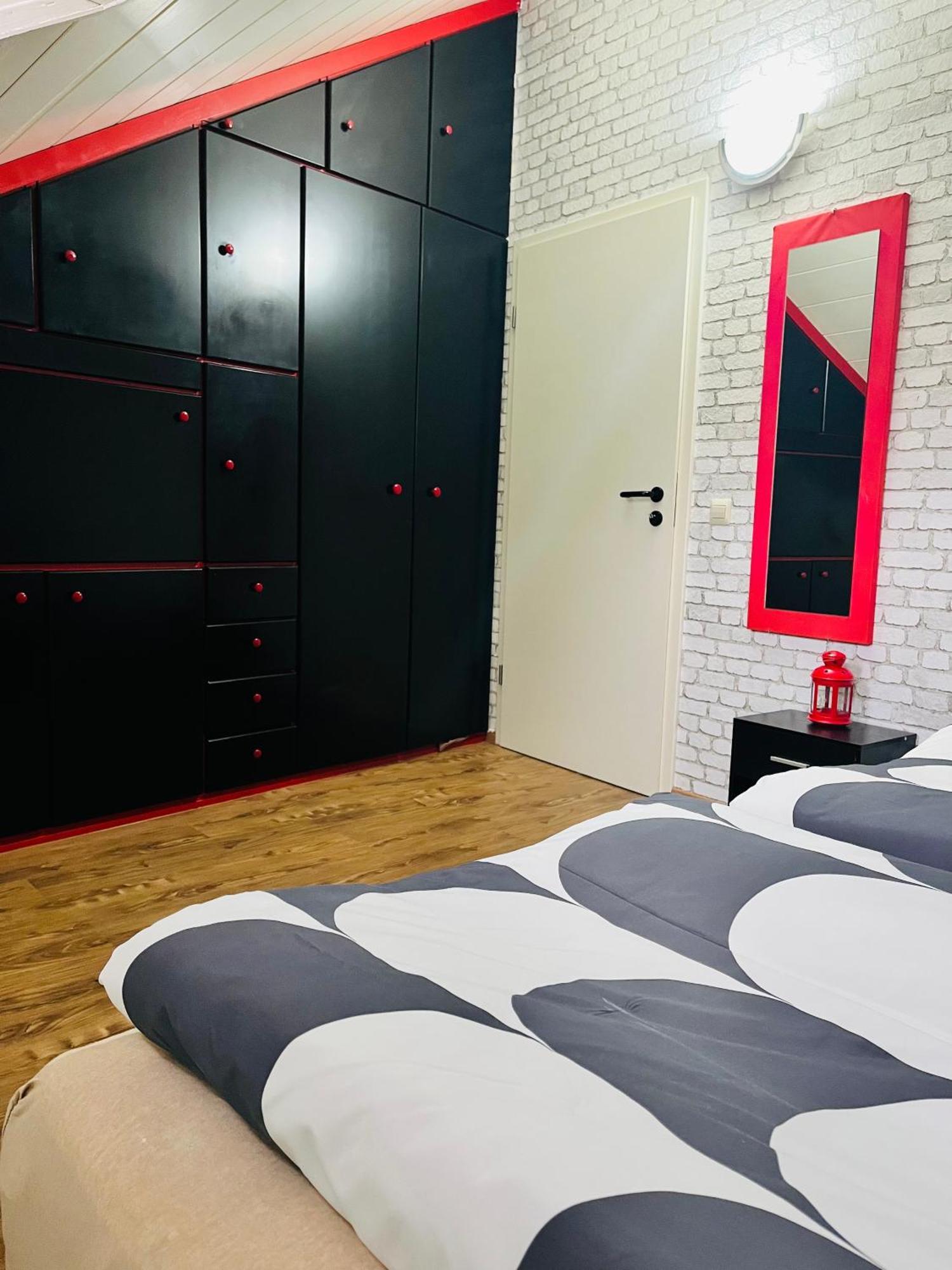 Lenastay I Altstadt-2z-wohnung I Parkplatz Apartment *