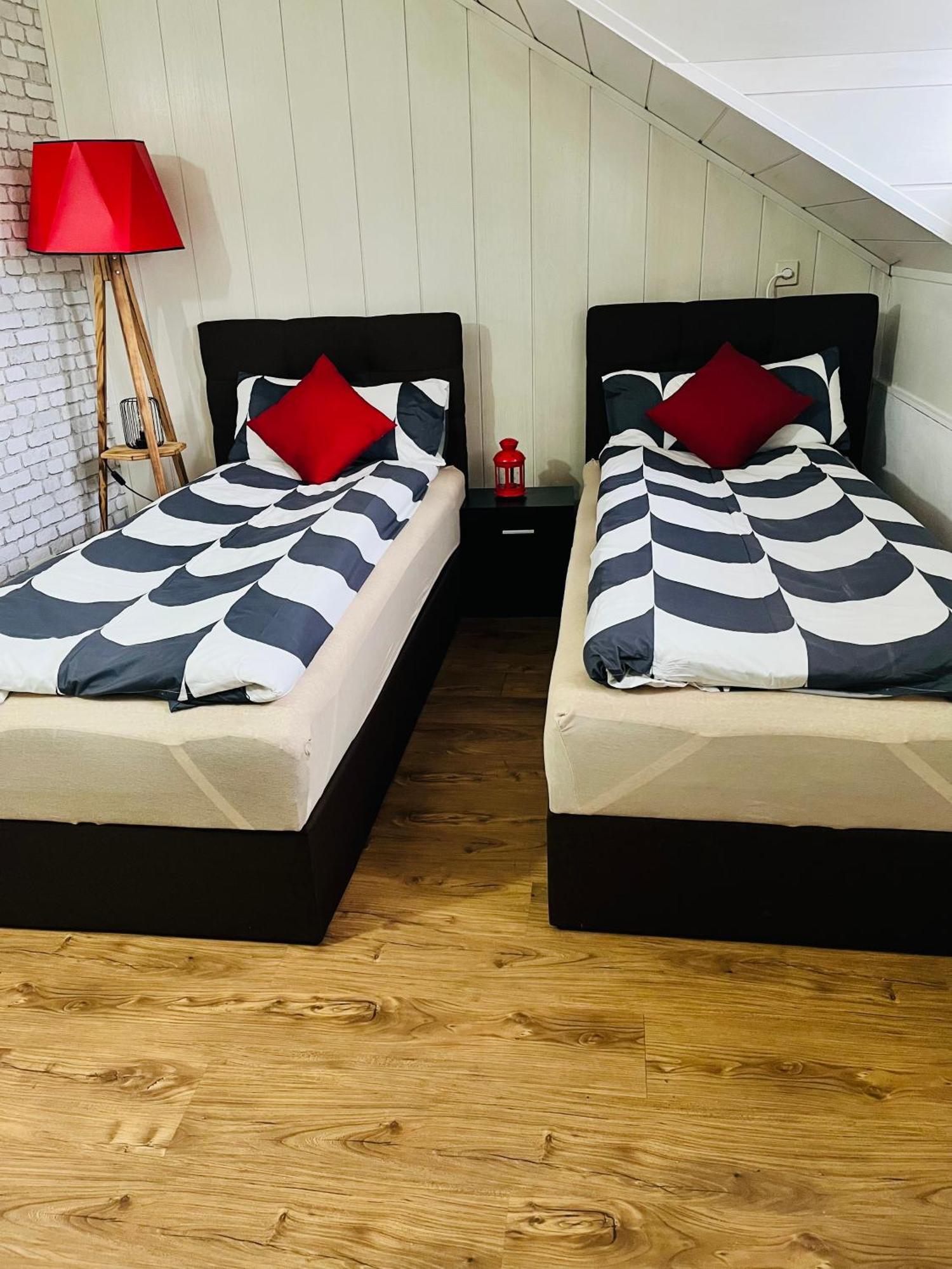 Lenastay I Altstadt-2z-wohnung I Parkplatz